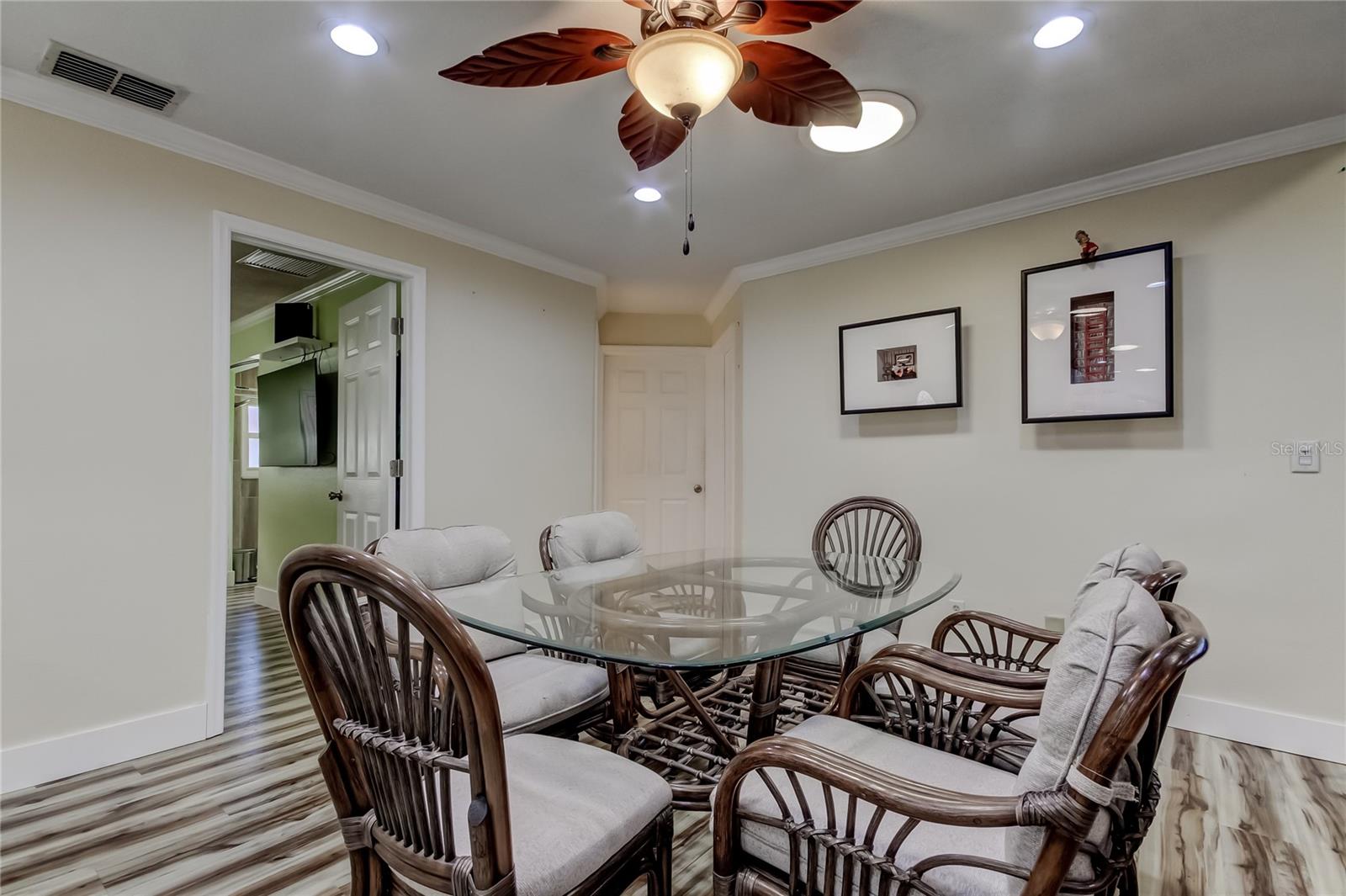 HARBOR PALMS-UNIT TWO - Residential