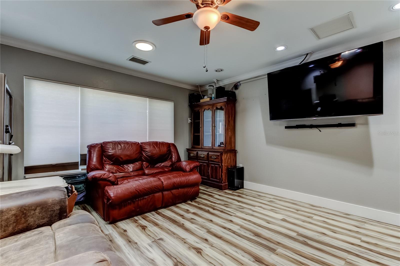 HARBOR PALMS-UNIT TWO - Residential