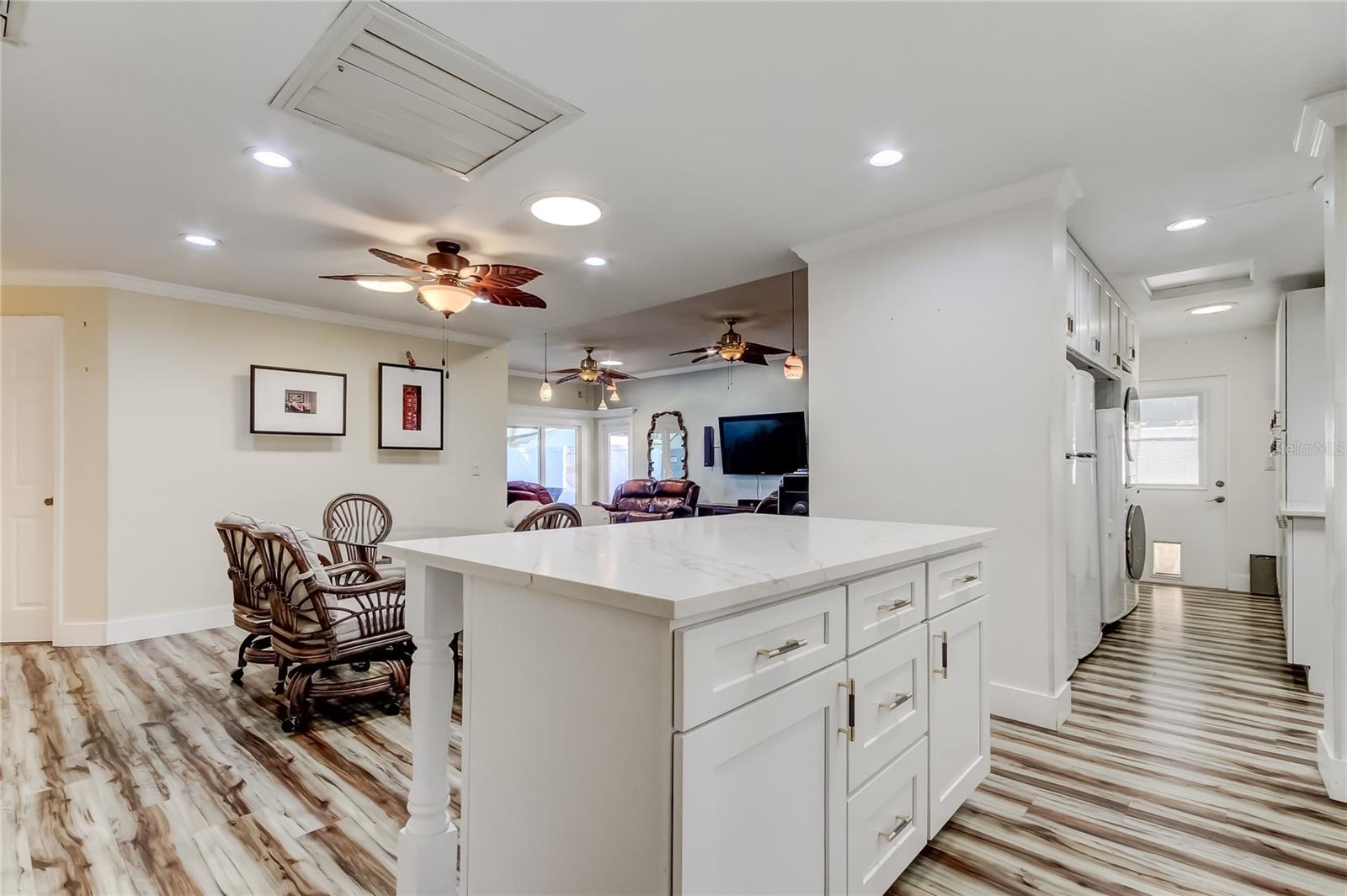 HARBOR PALMS-UNIT TWO - Residential