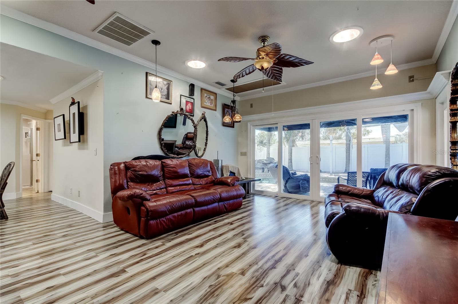 HARBOR PALMS-UNIT TWO - Residential