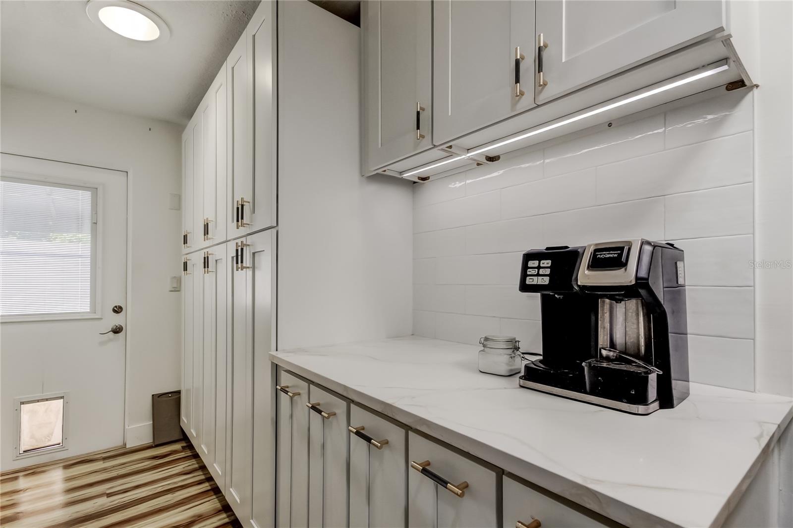 HARBOR PALMS-UNIT TWO - Residential