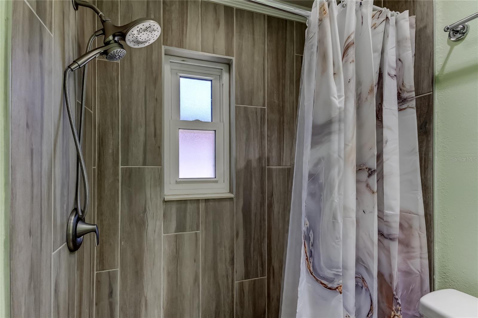 HARBOR PALMS-UNIT TWO - Residential