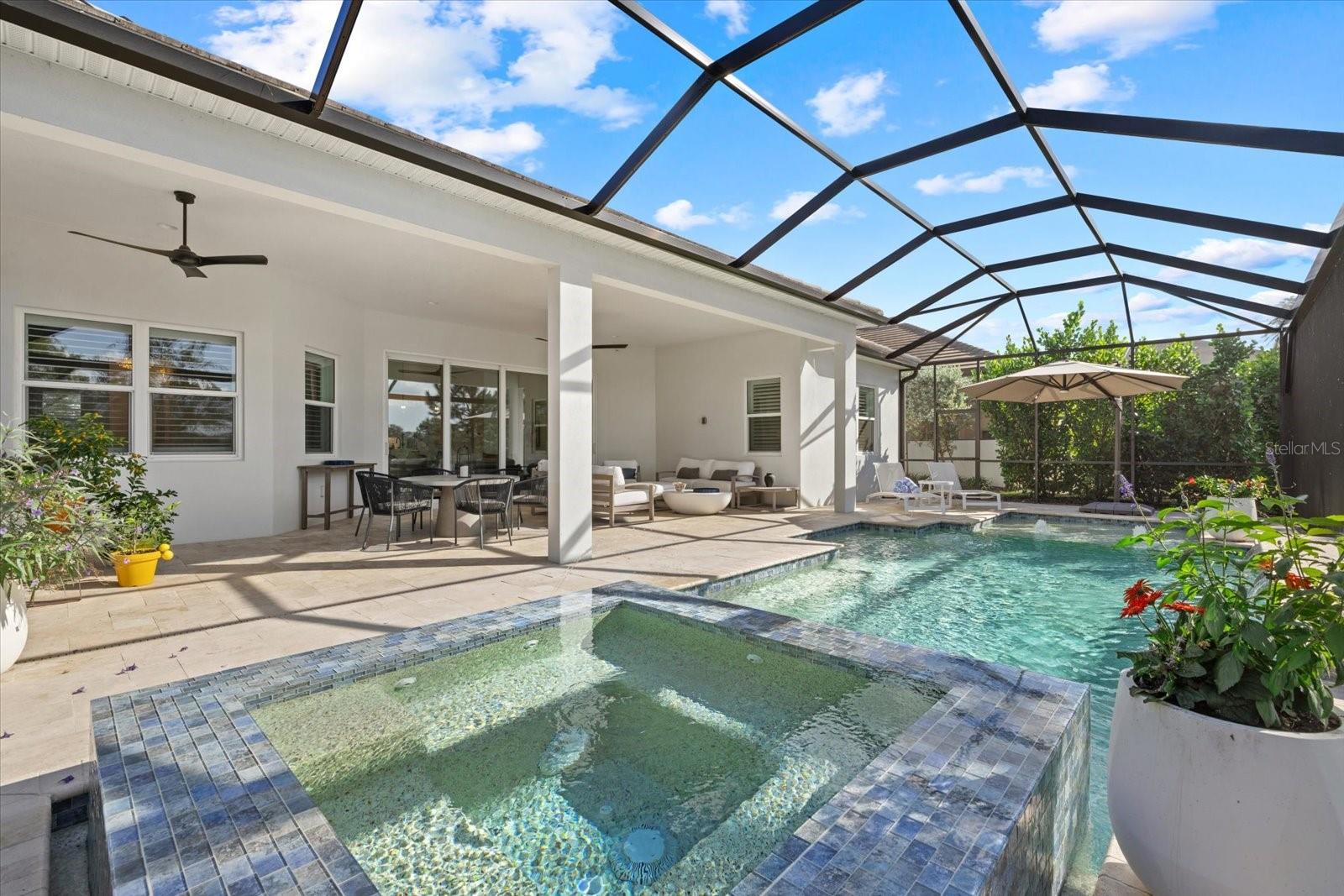 LAKEHOUSE COVE AT WATERSIDE - Residential