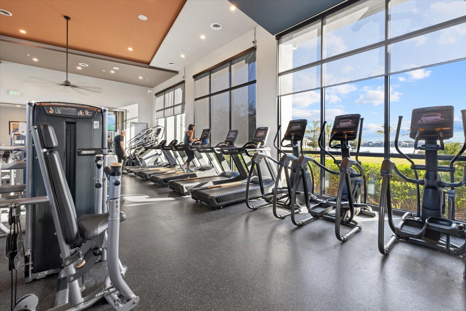 LAKEHOUSE COVE AT WATERSIDE - Residential