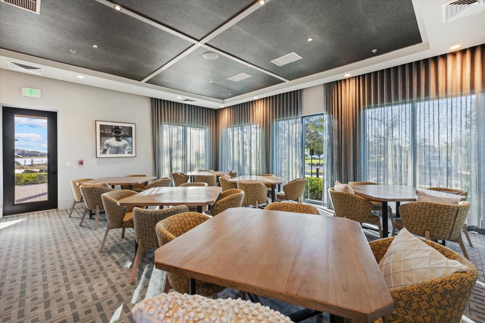 LAKEHOUSE COVE AT WATERSIDE - Residential