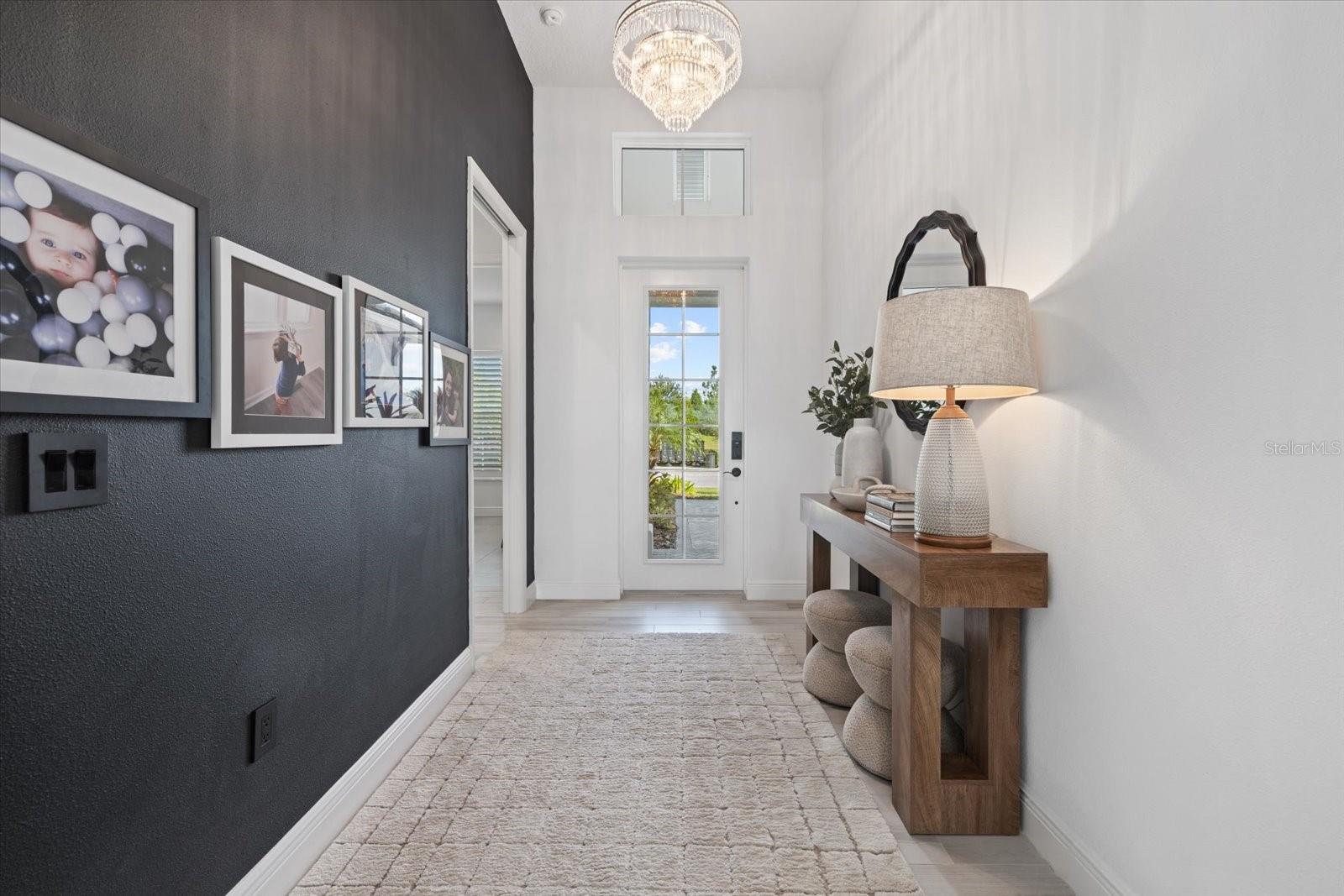 LAKEHOUSE COVE AT WATERSIDE - Residential