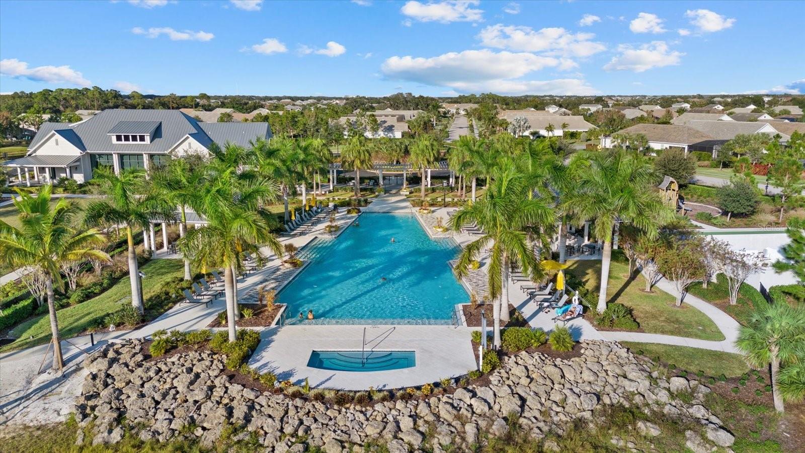 LAKEHOUSE COVE AT WATERSIDE - Residential