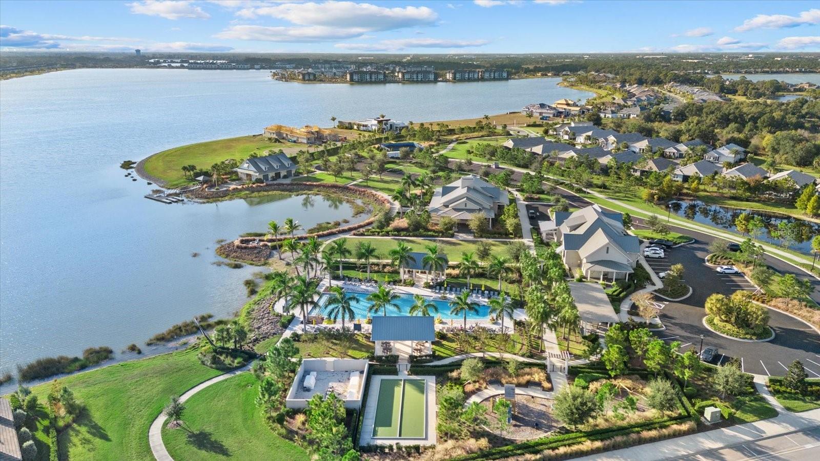 LAKEHOUSE COVE AT WATERSIDE - Residential