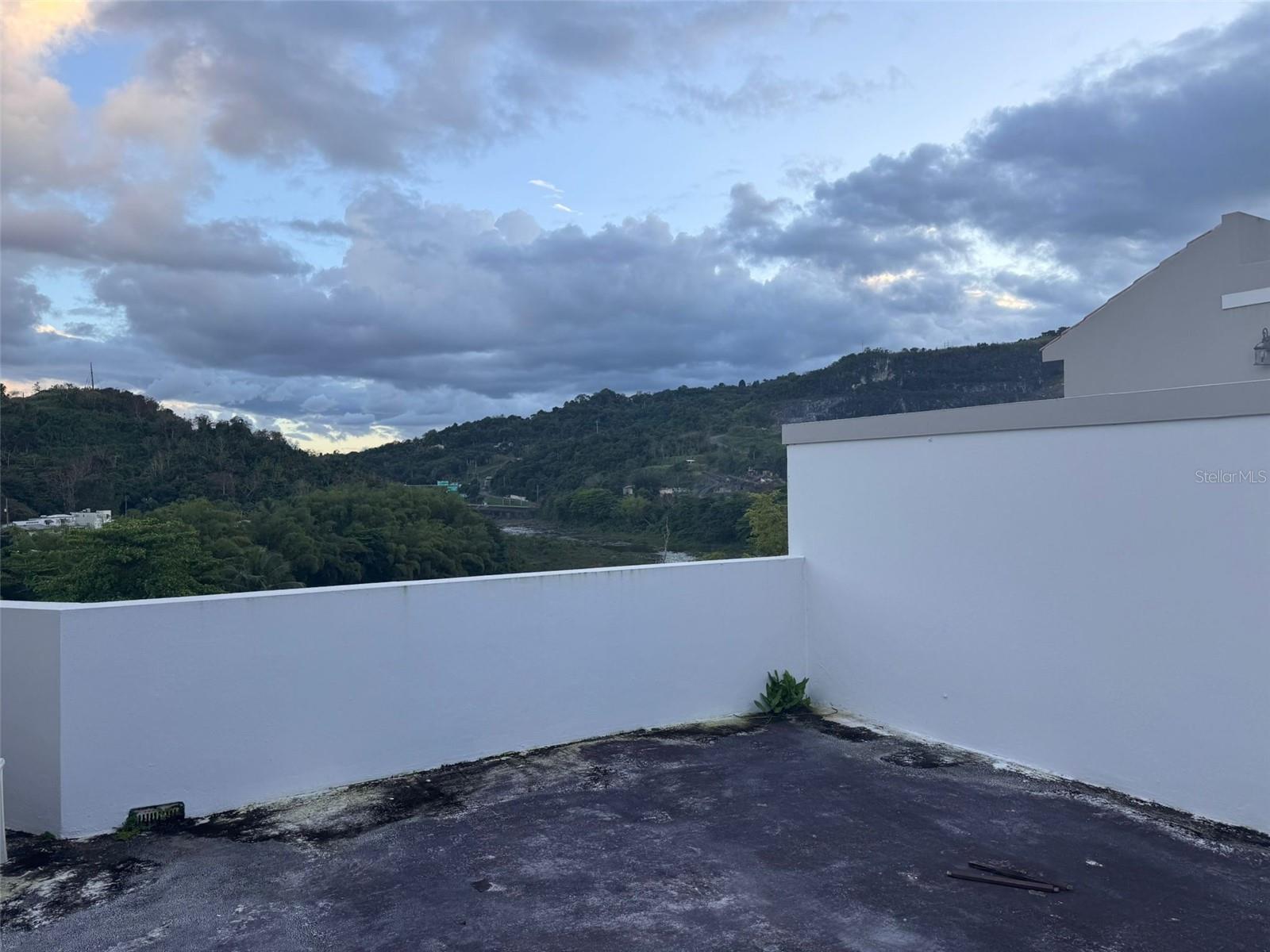 SENDEROS DEL RIO - Residential