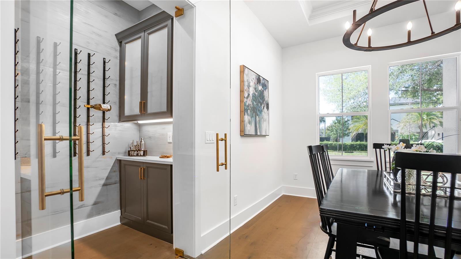 FONTAINEBLEAU - Residential