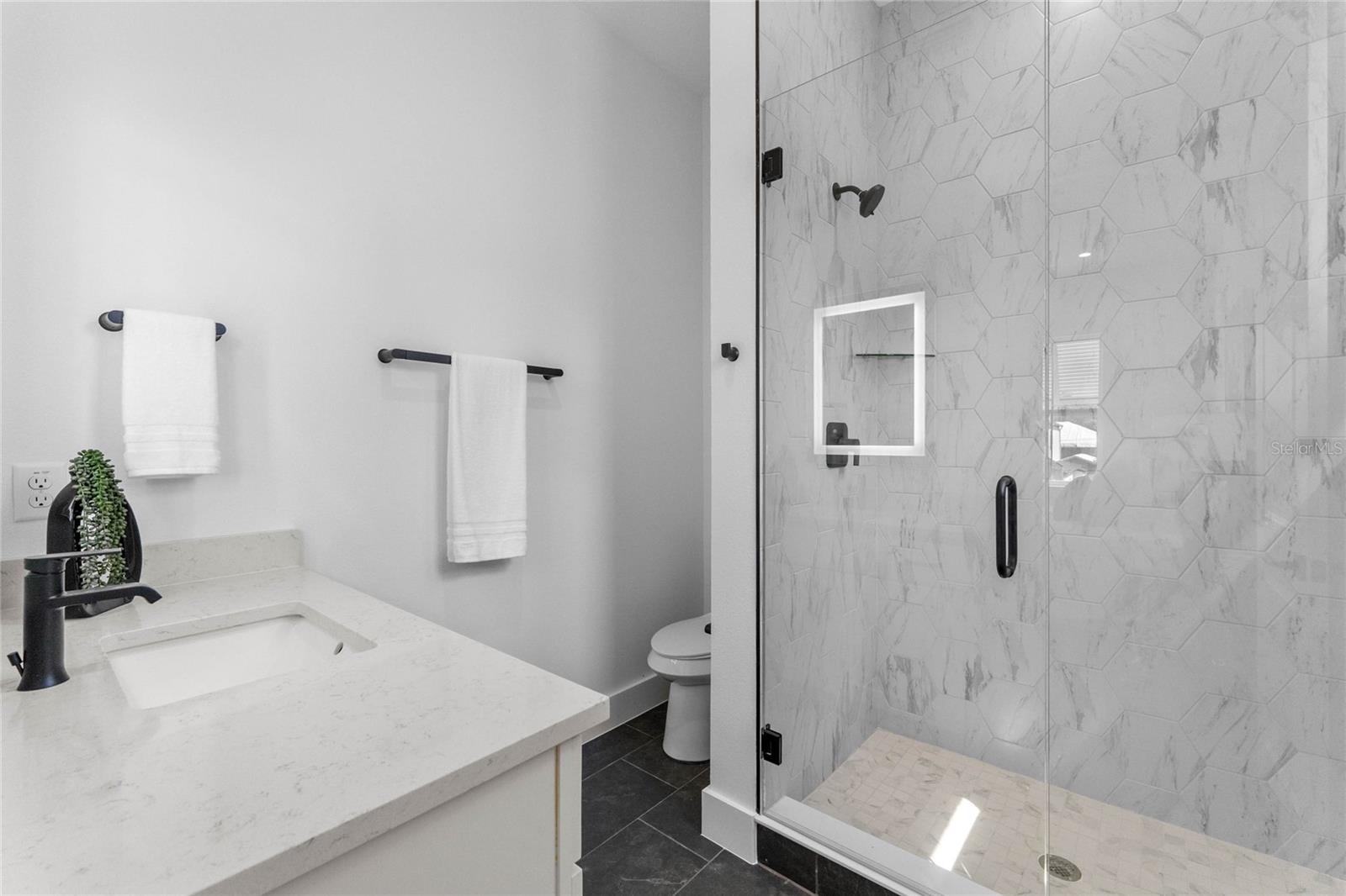 FONTAINEBLEAU - Residential