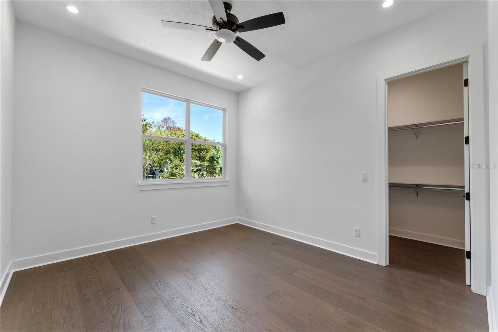 FONTAINEBLEAU - Residential