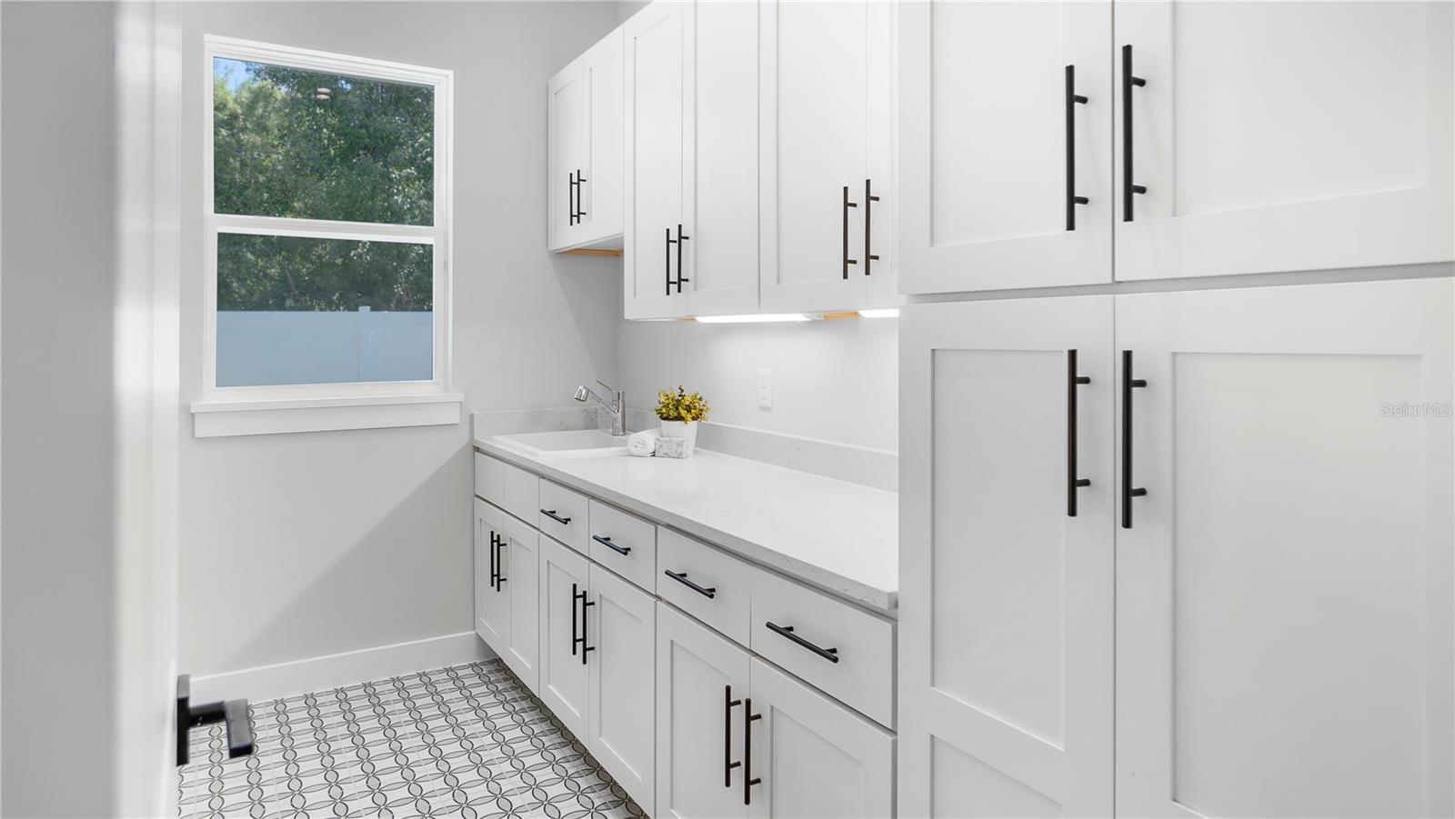 FONTAINEBLEAU - Residential