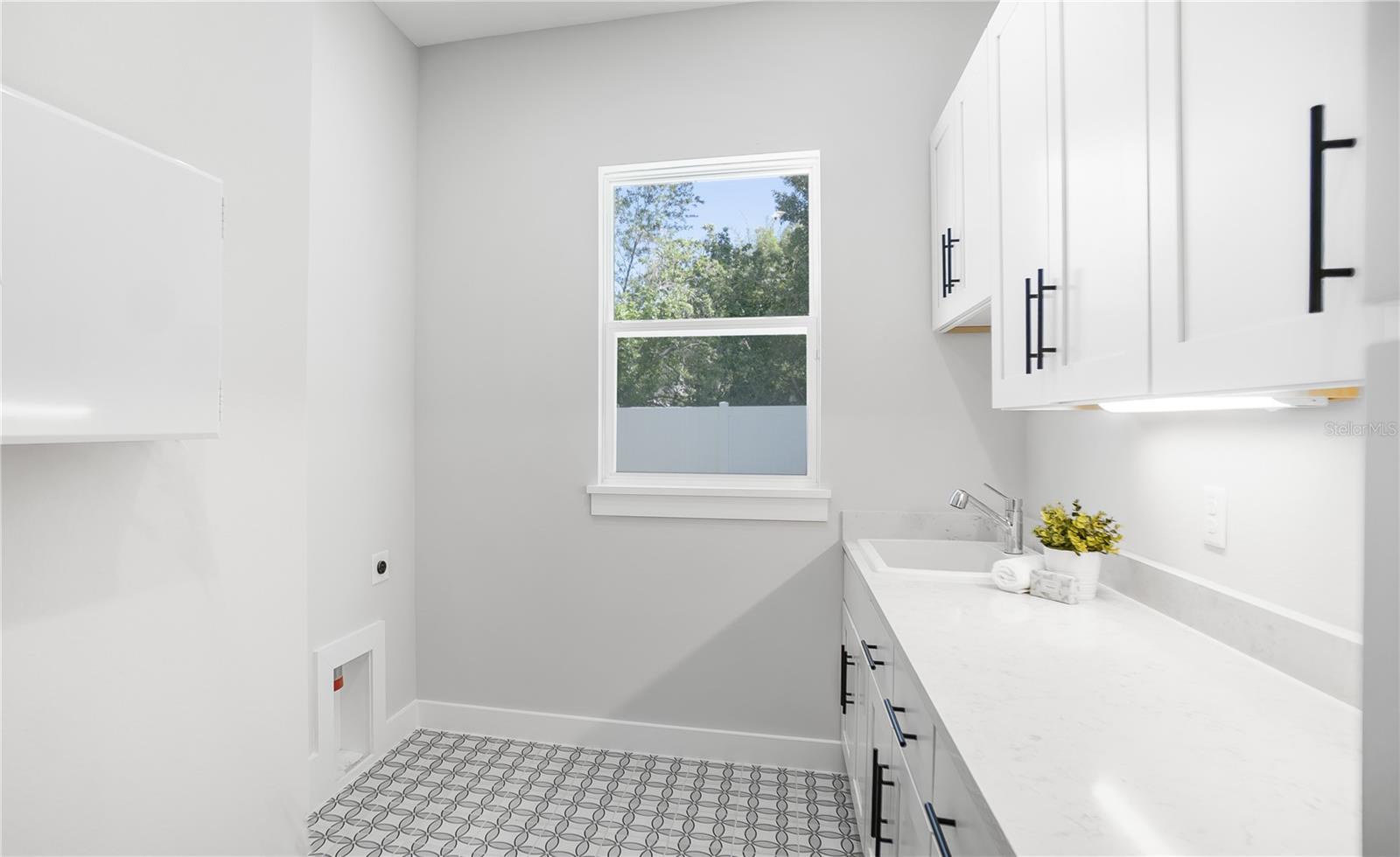 FONTAINEBLEAU - Residential