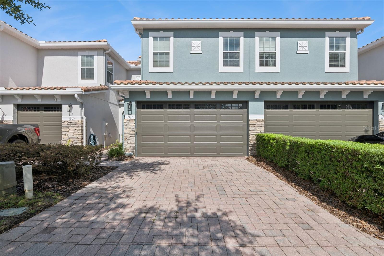 ISLES OF OVIEDO - Residential
