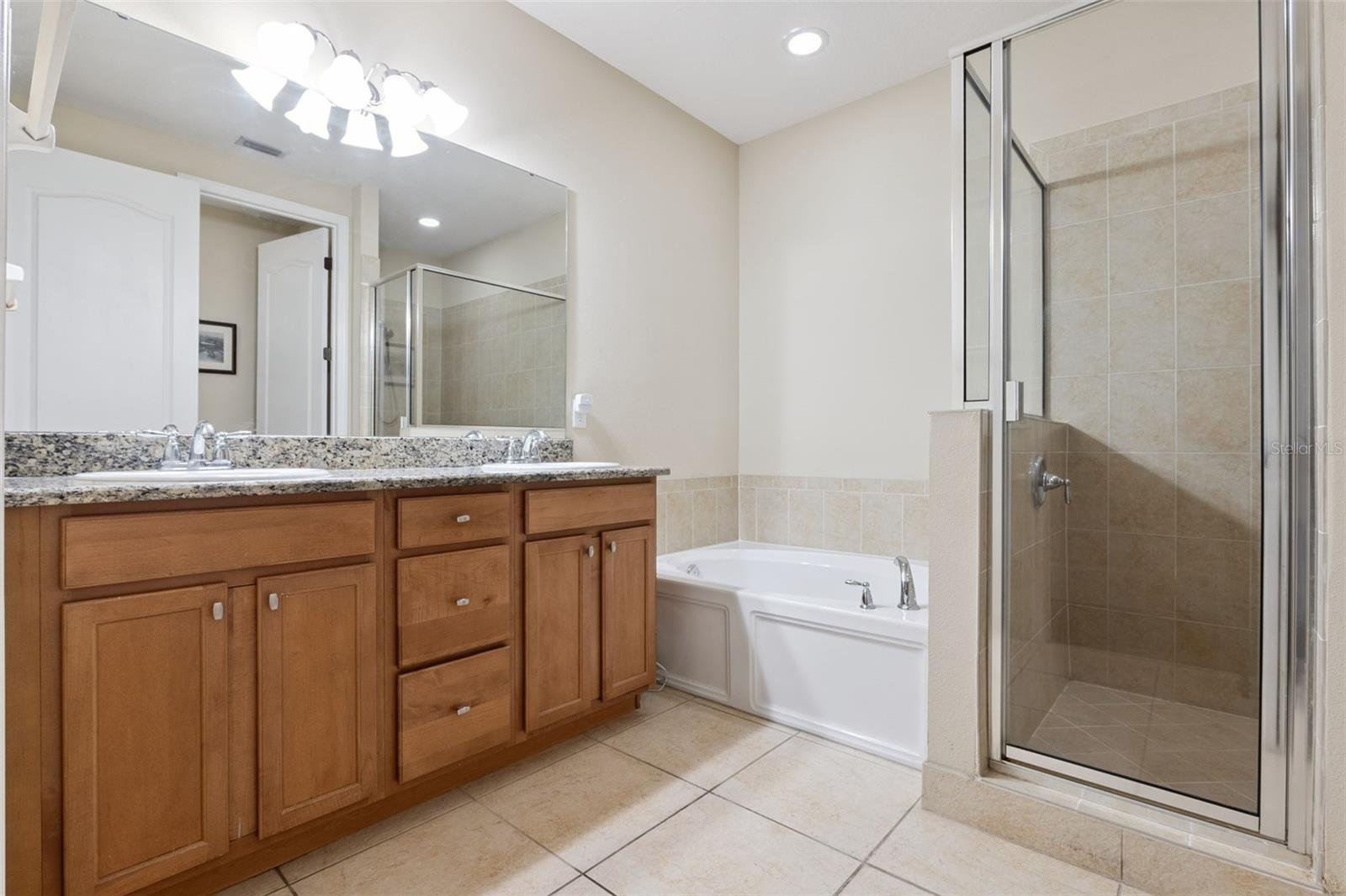ISLES OF OVIEDO - Residential