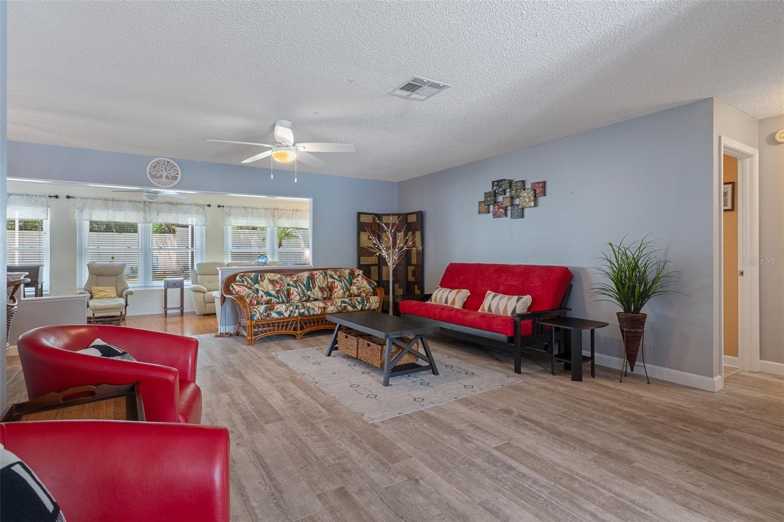 TIMBER PINES - Residential