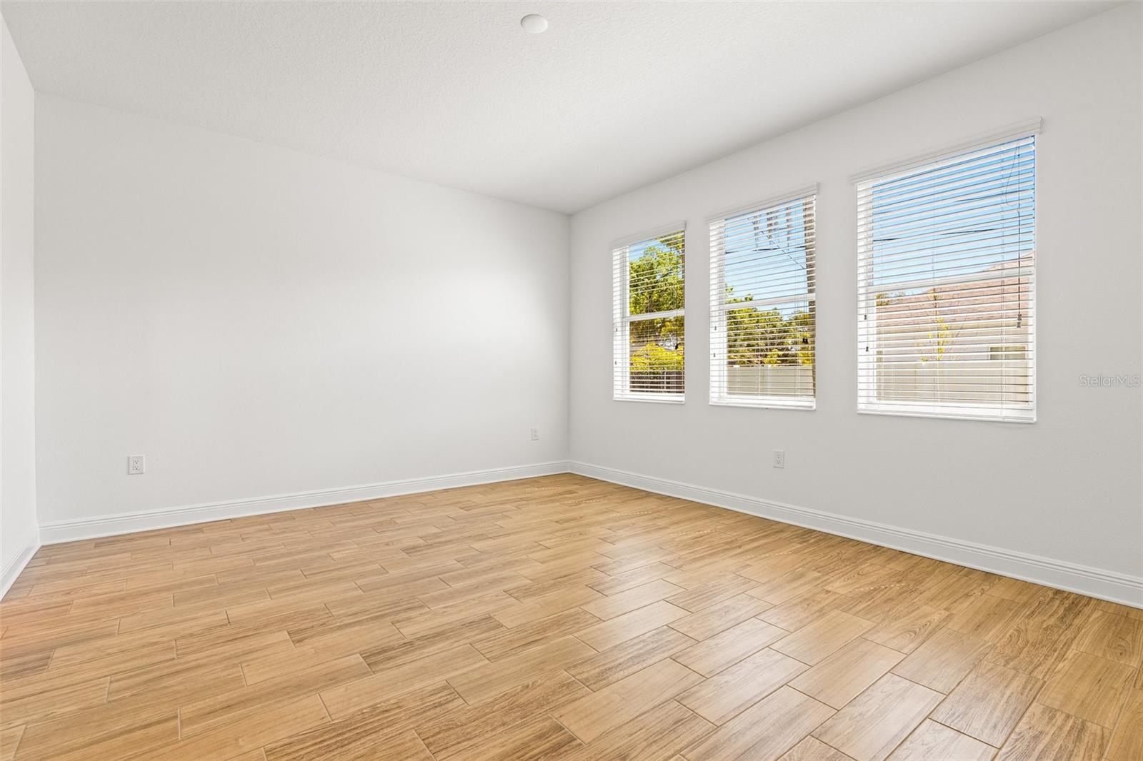 WELLSWOOD ESTATES - Residential