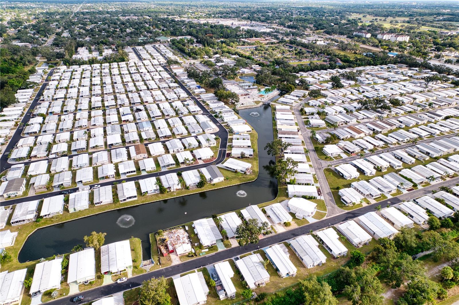 OAKWOOD MANOR - Residential