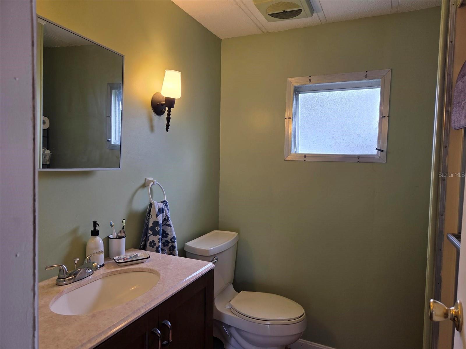 OAKWOOD MANOR - Residential