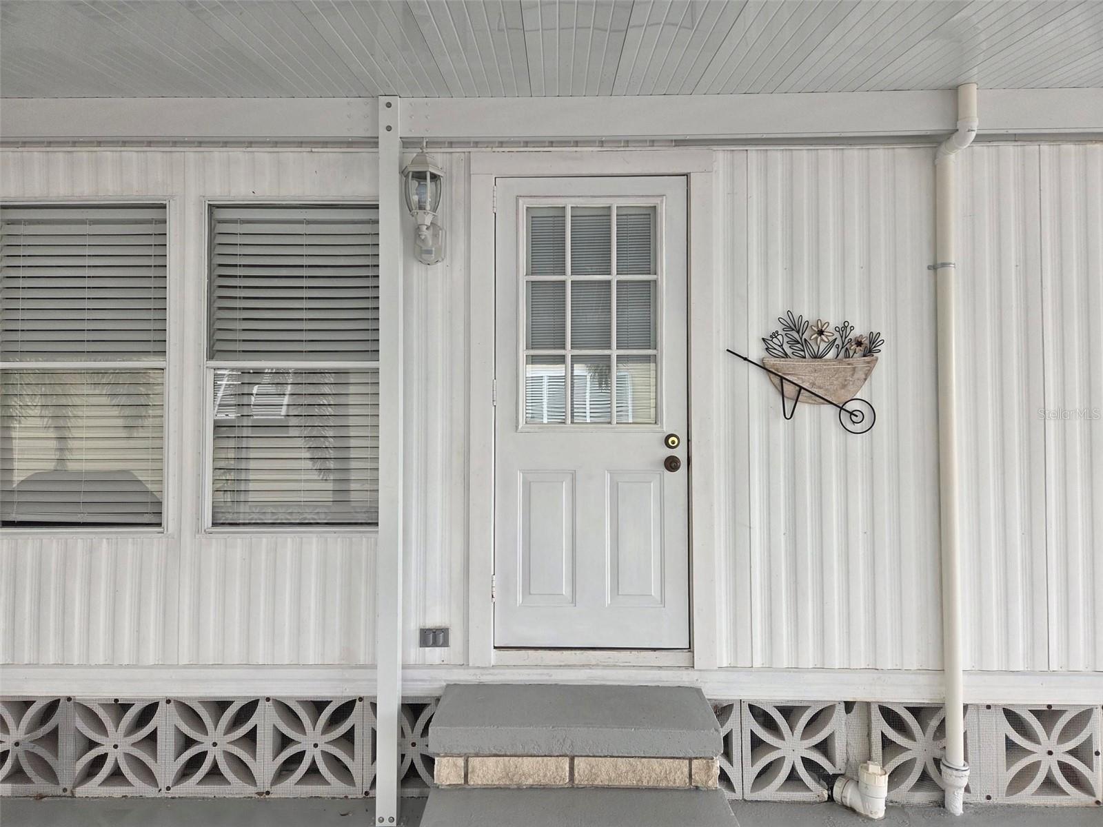 OAKWOOD MANOR - Residential