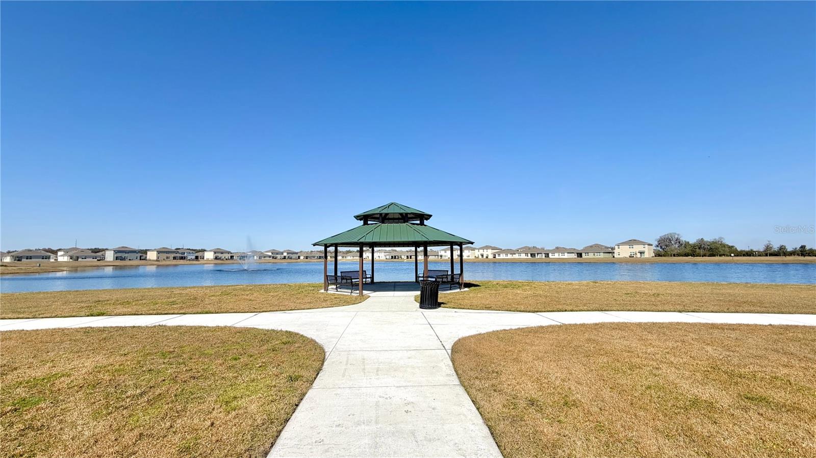 BUENA LAGO PH 1 & 2 - Residential Lease