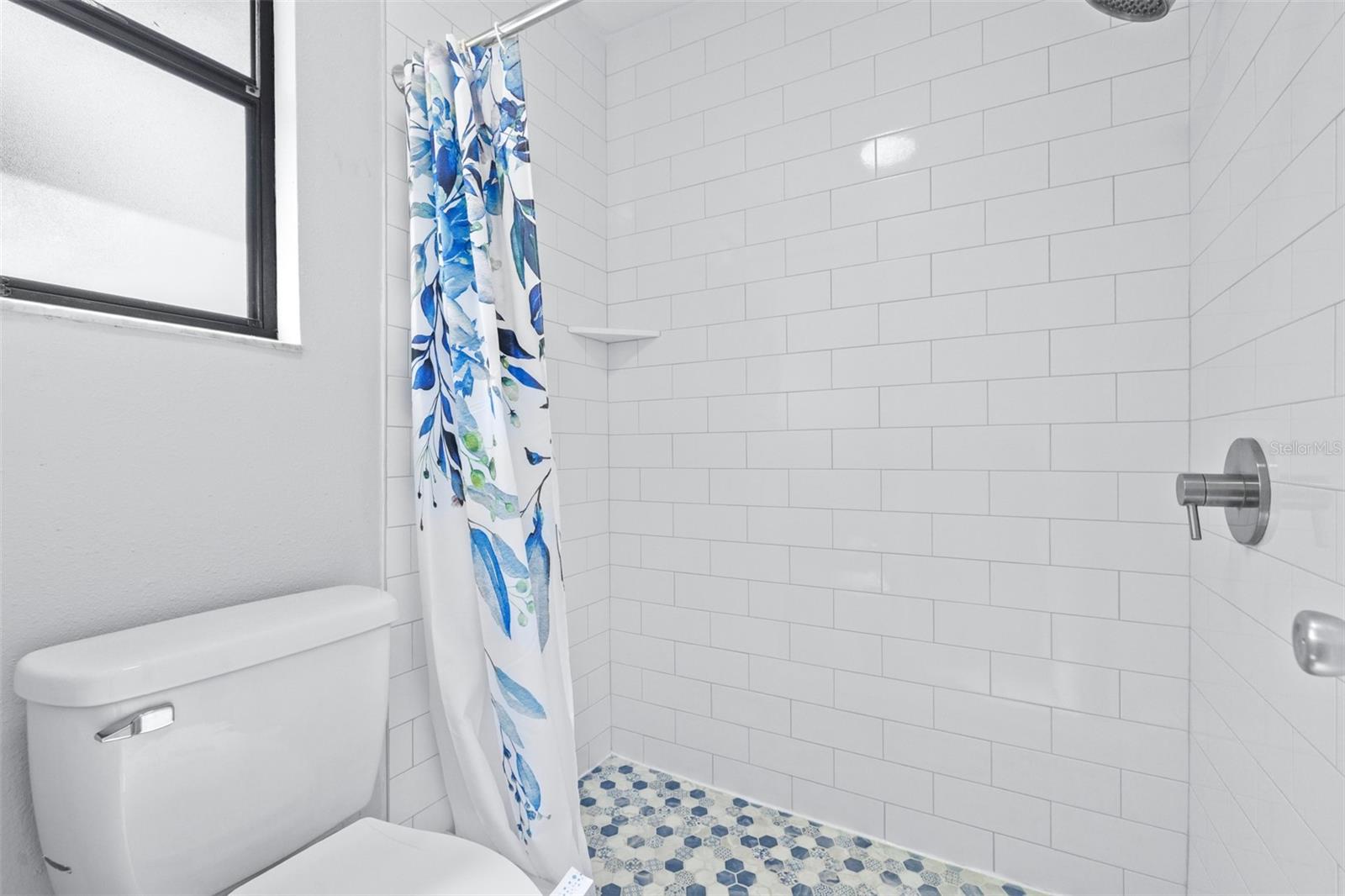 CYPRESS HOLLOW - Residential