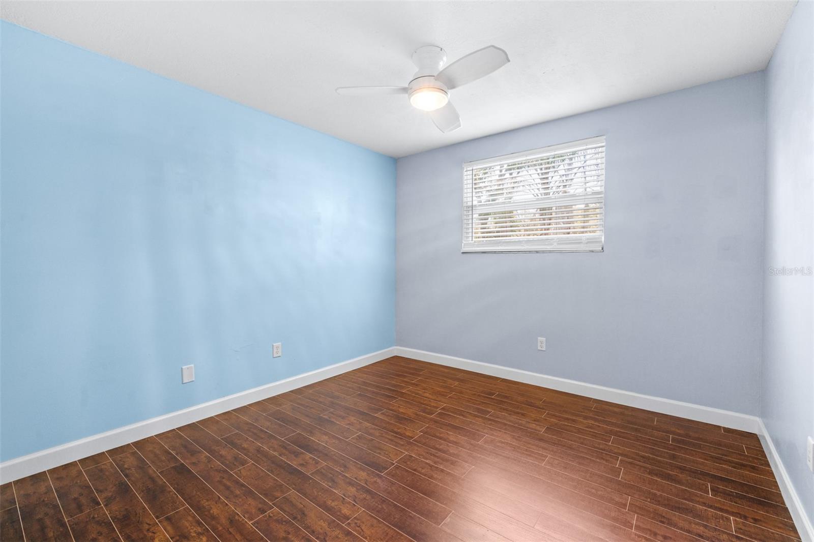 CYPRESS HOLLOW - Residential