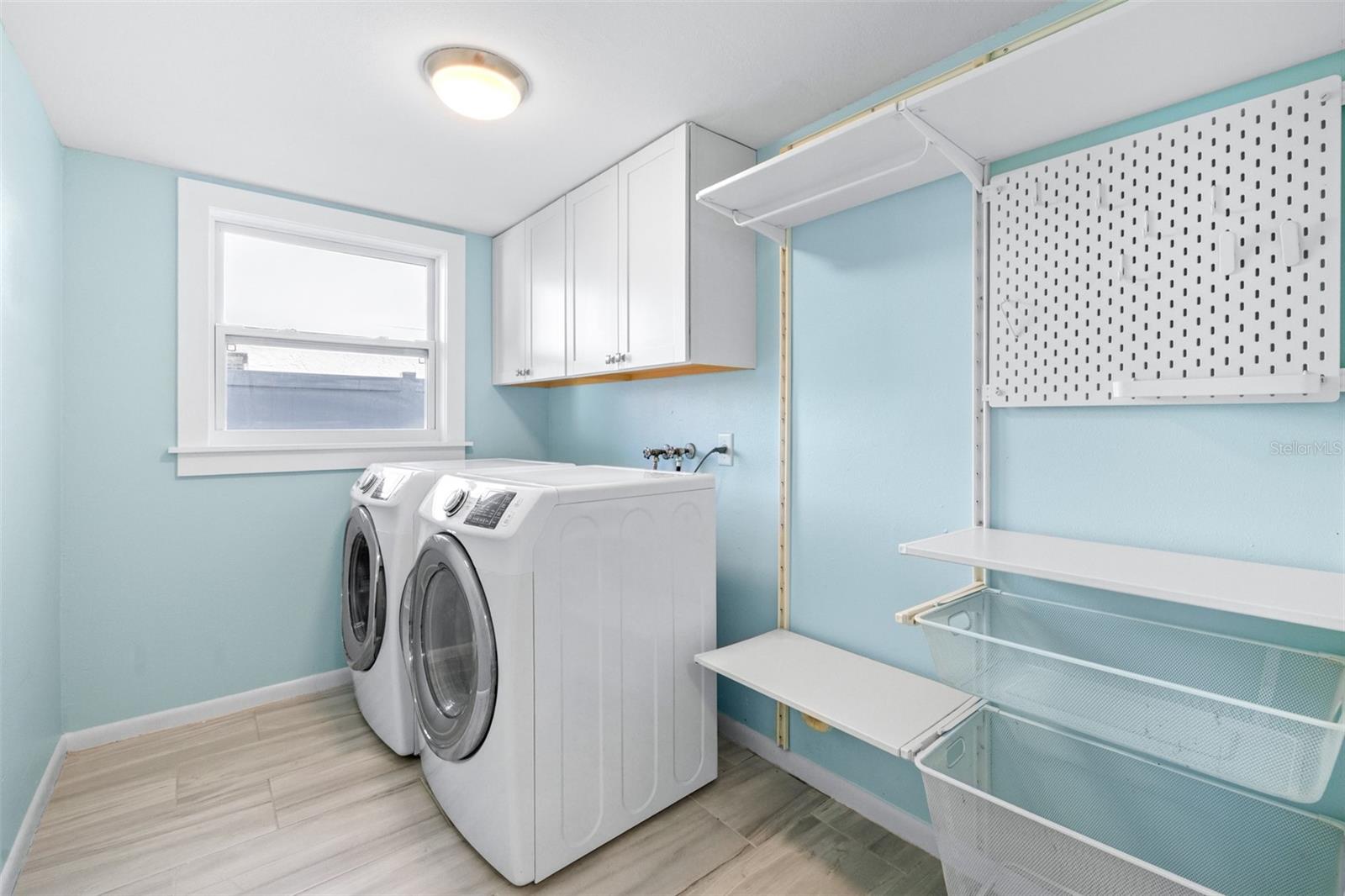 CYPRESS HOLLOW - Residential