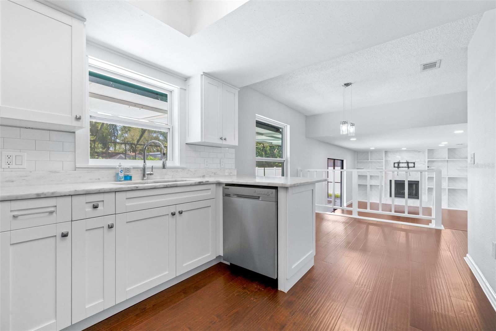 CYPRESS HOLLOW - Residential