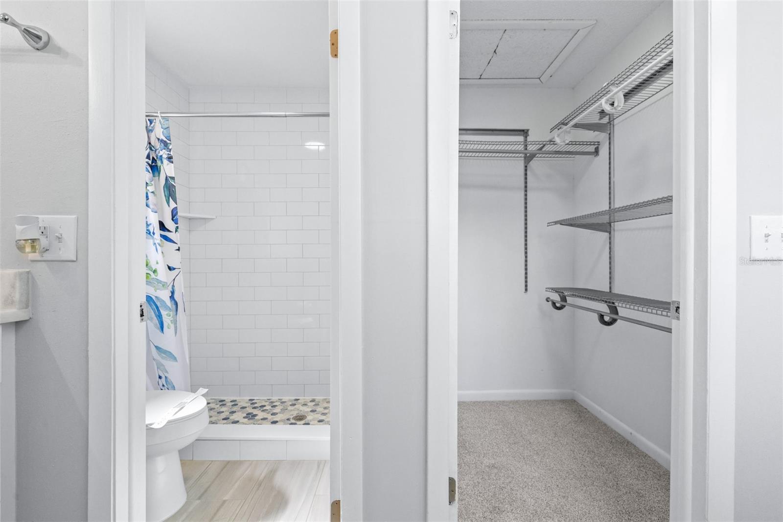 CYPRESS HOLLOW - Residential