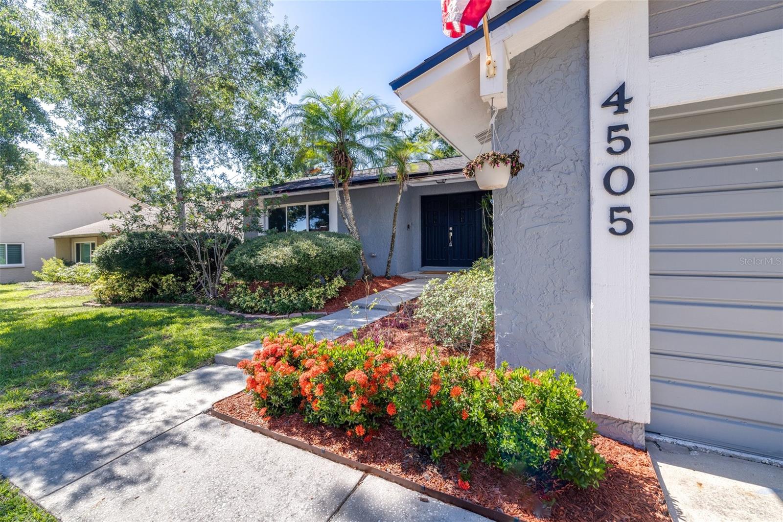 CYPRESS HOLLOW - Residential