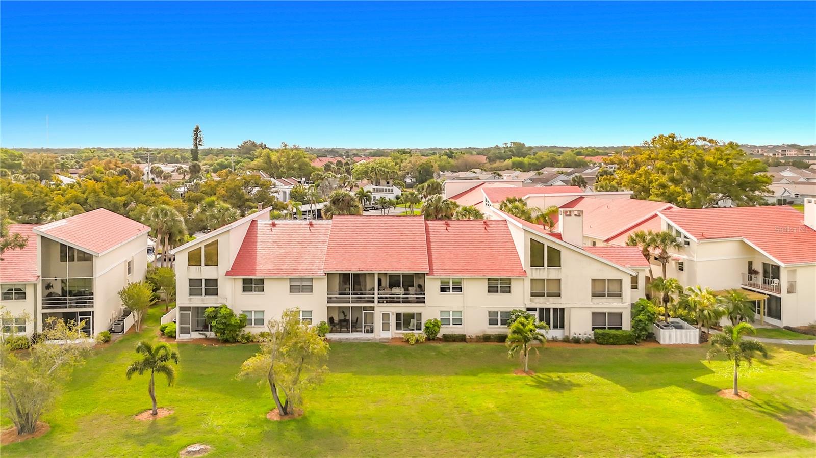 CAPRI WEST - Residential