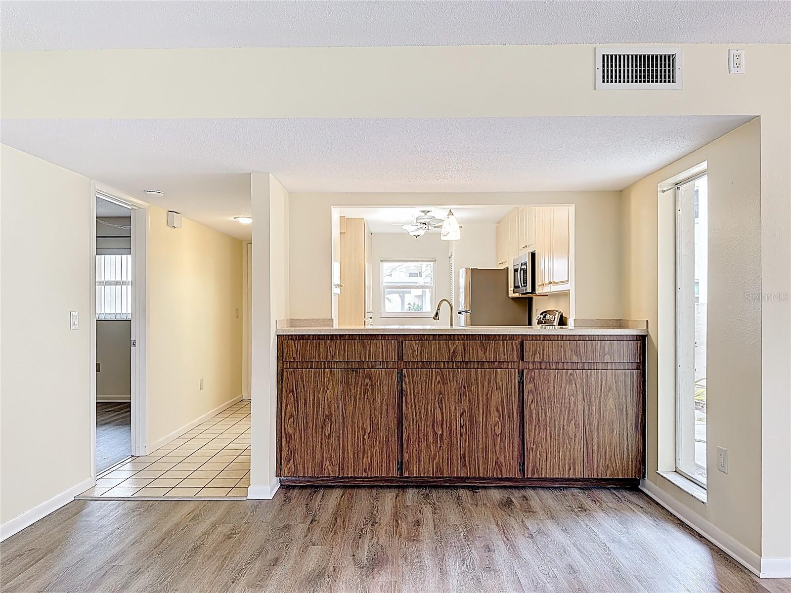 CAPRI WEST - Residential