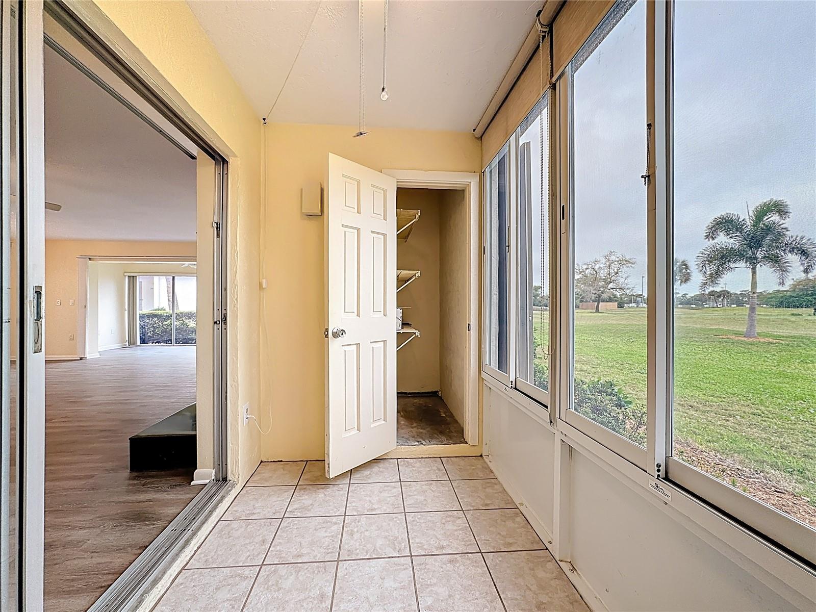 CAPRI WEST - Residential