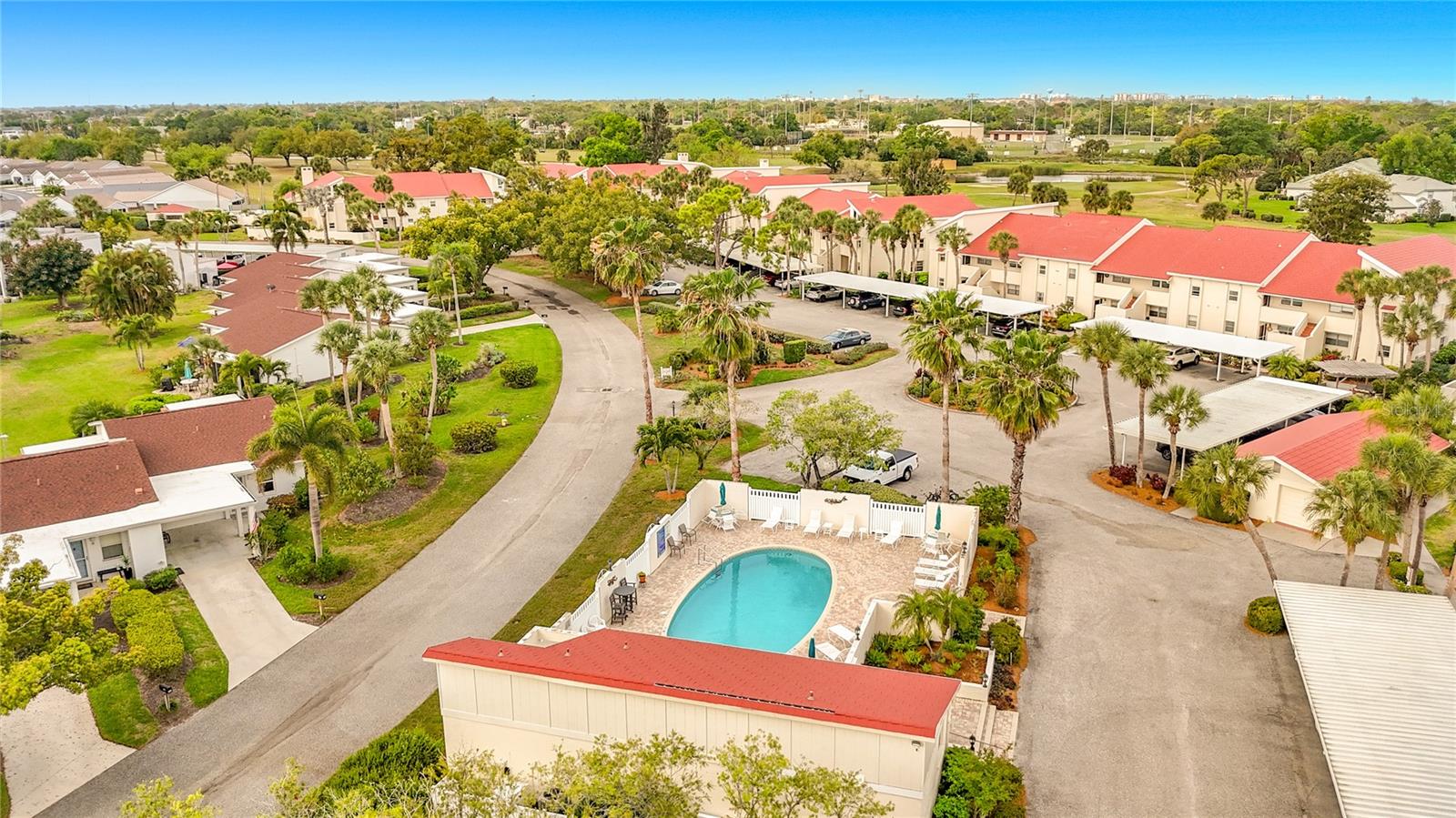 CAPRI WEST - Residential