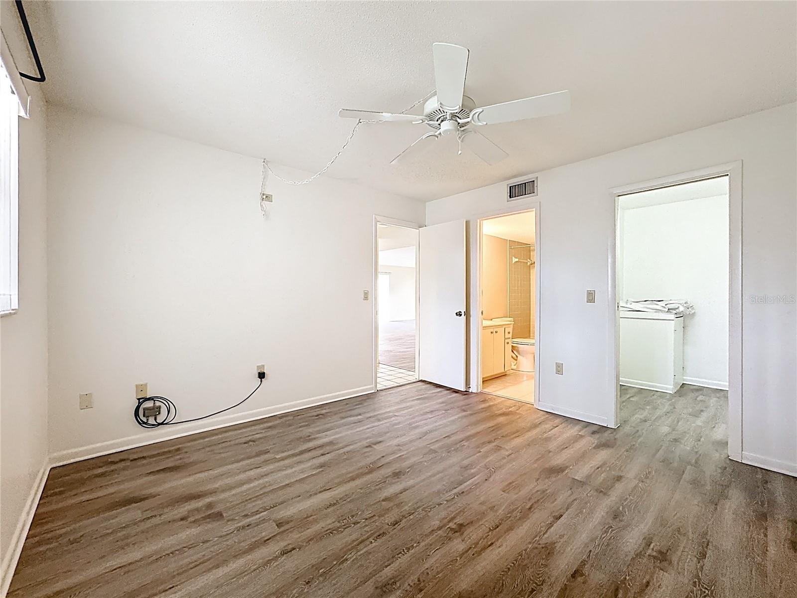 CAPRI WEST - Residential