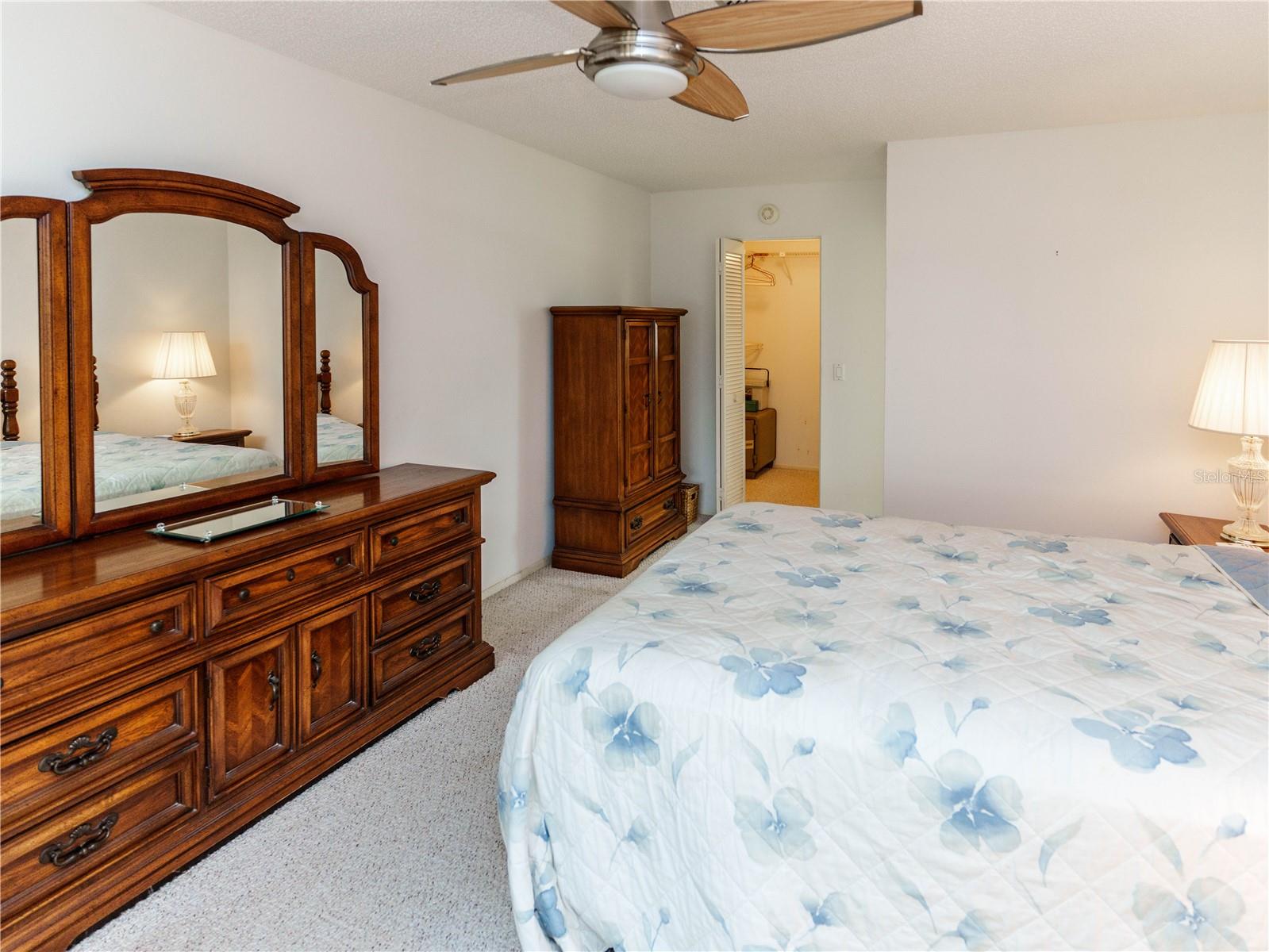 TIMBER OAKS - Residential