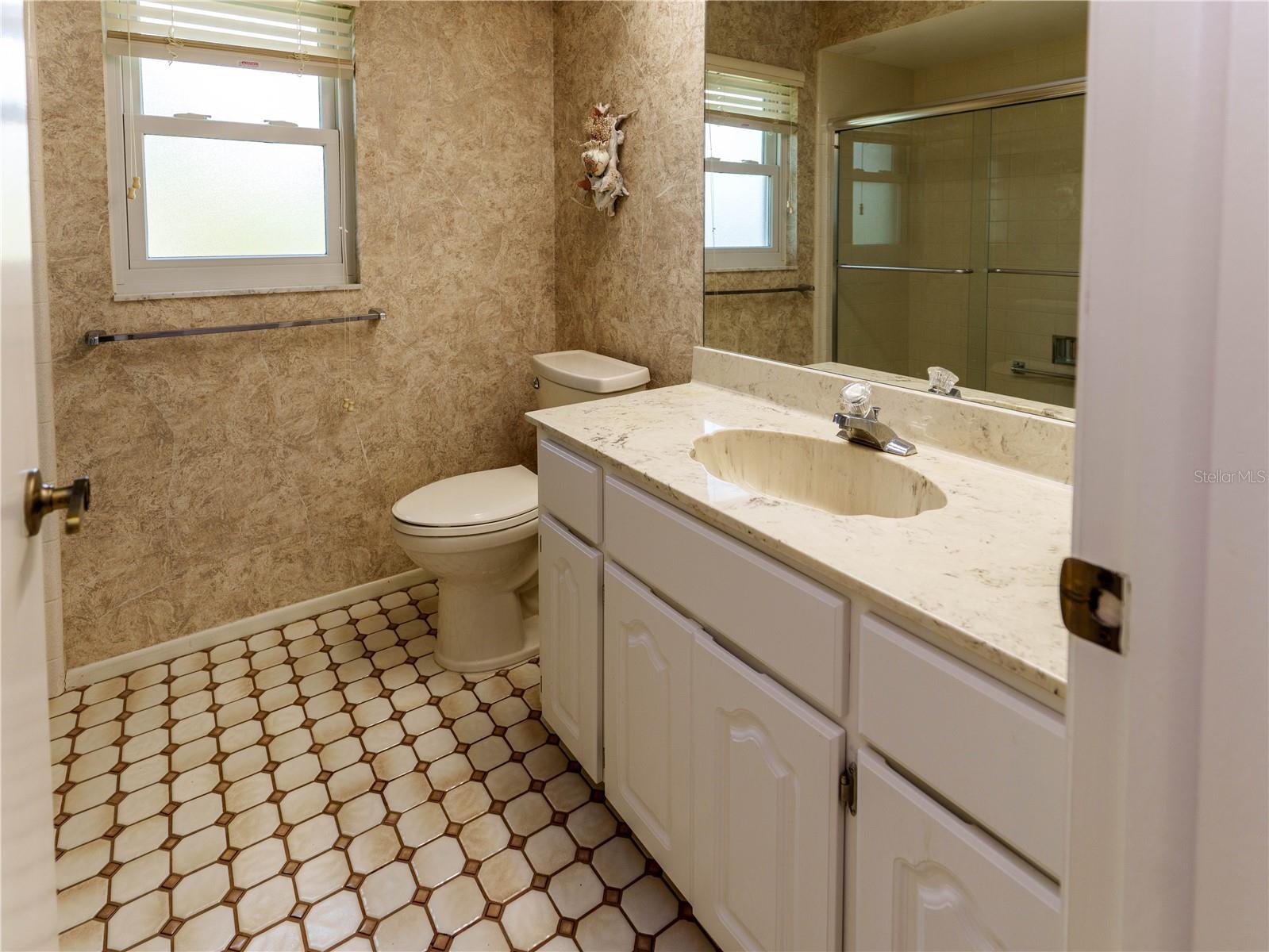 TIMBER OAKS - Residential