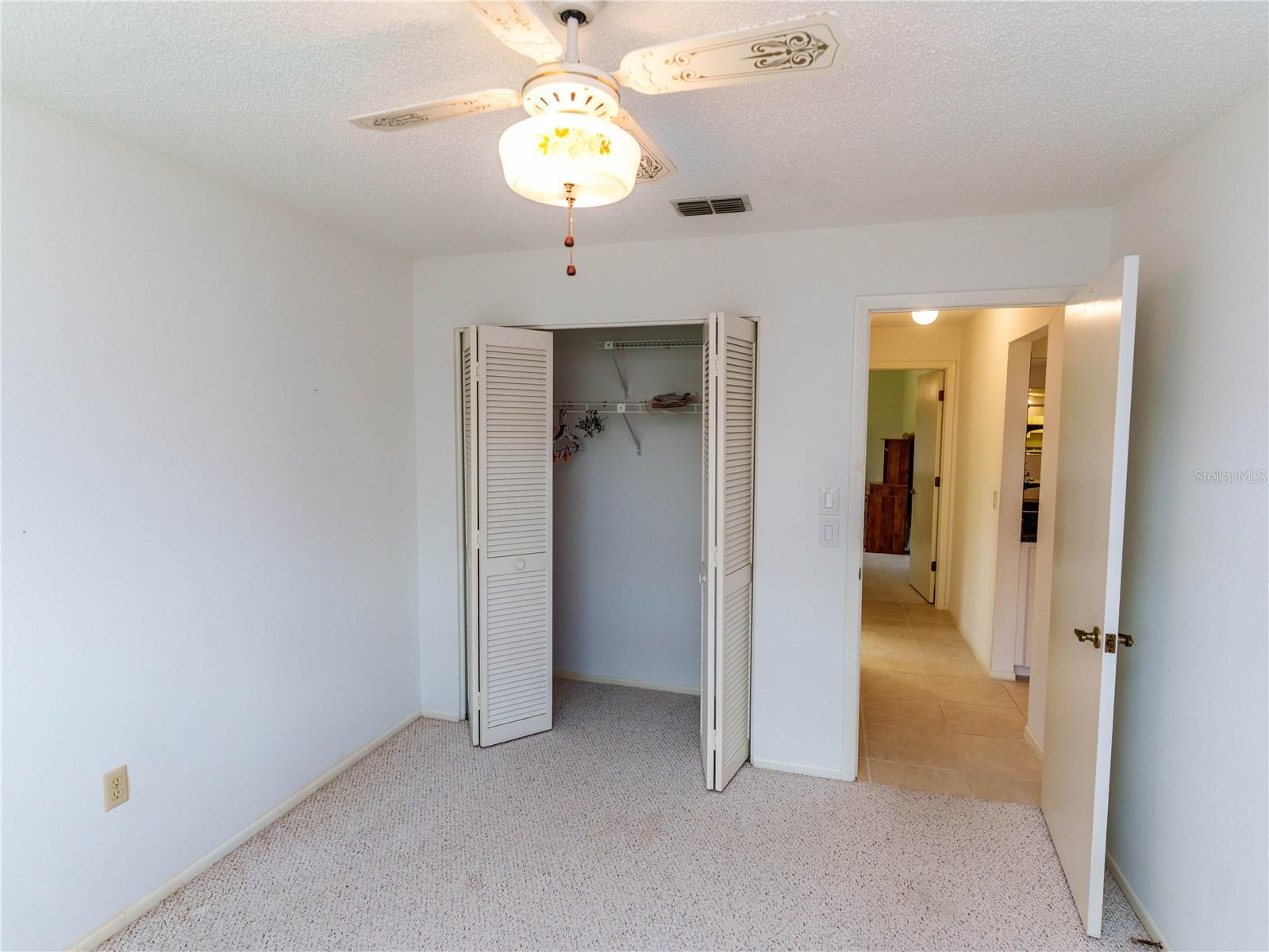 TIMBER OAKS - Residential