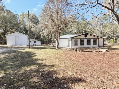 Photo of 14250 NW 75th Avenue, Trenton, FL 32693 (MLS # GC537020)