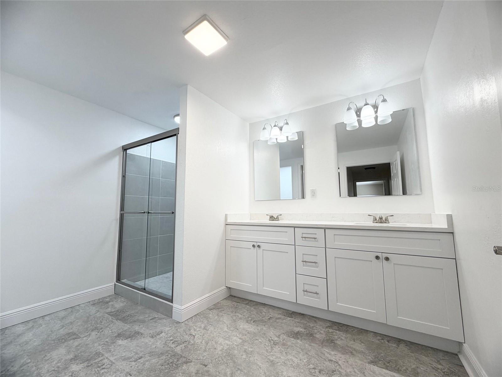 SUWANNEE RIVER HIGHLANDS - Residential