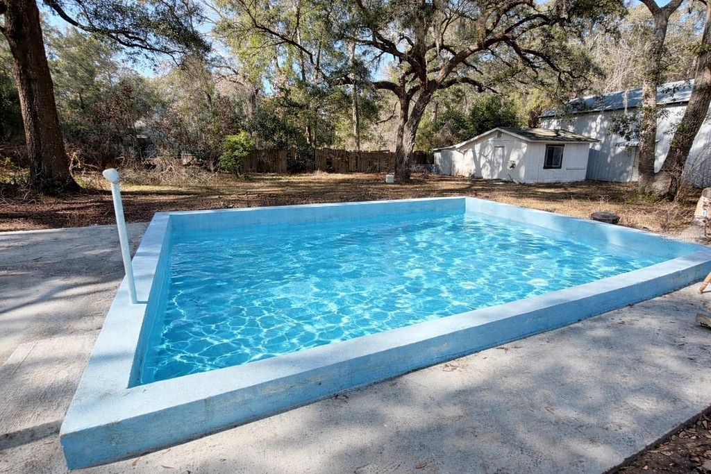 Photo of 14250 NW 75th Avenue, Trenton, FL 32693 (MLS # GC537020)