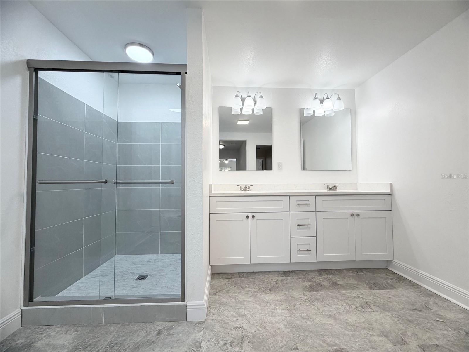 SUWANNEE RIVER HIGHLANDS - Residential