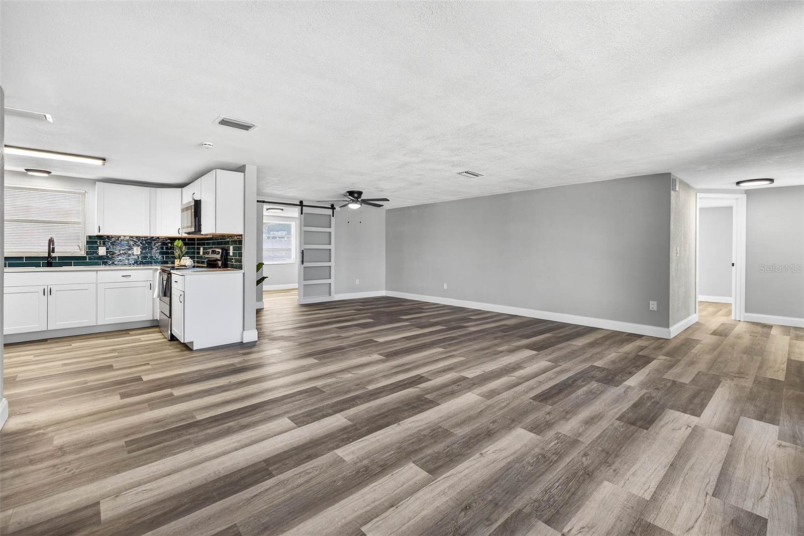 PALM TERRACE GARDENS - Residential