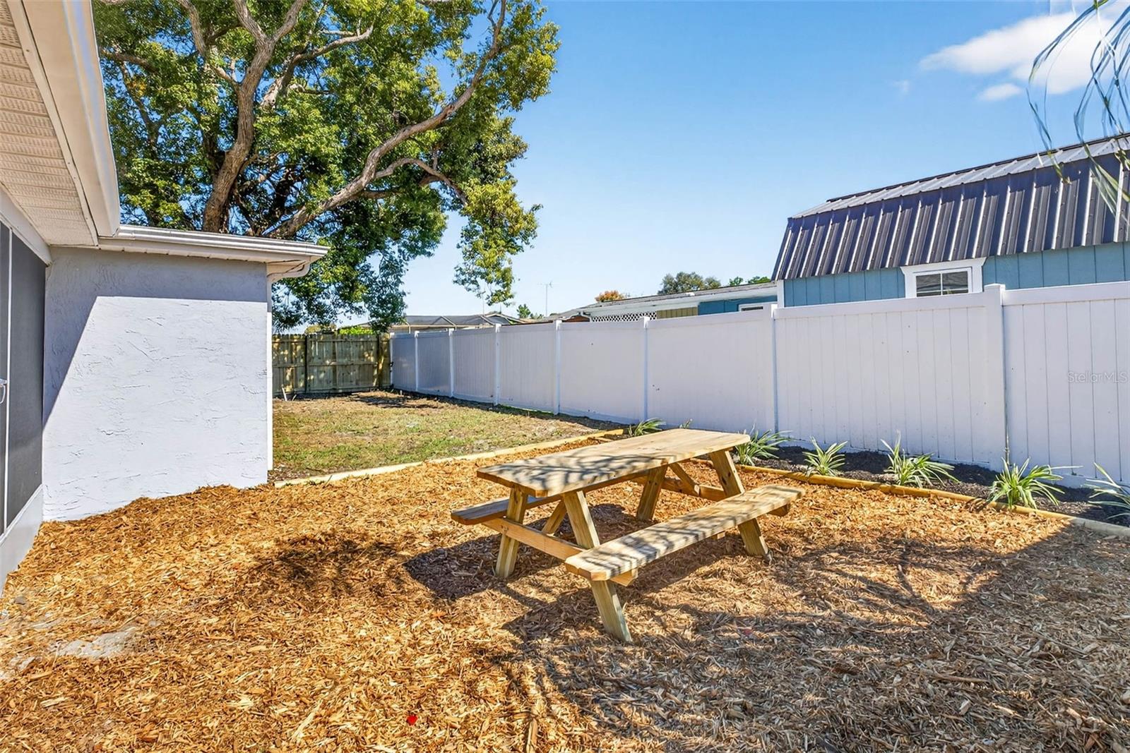 PALM TERRACE GARDENS - Residential