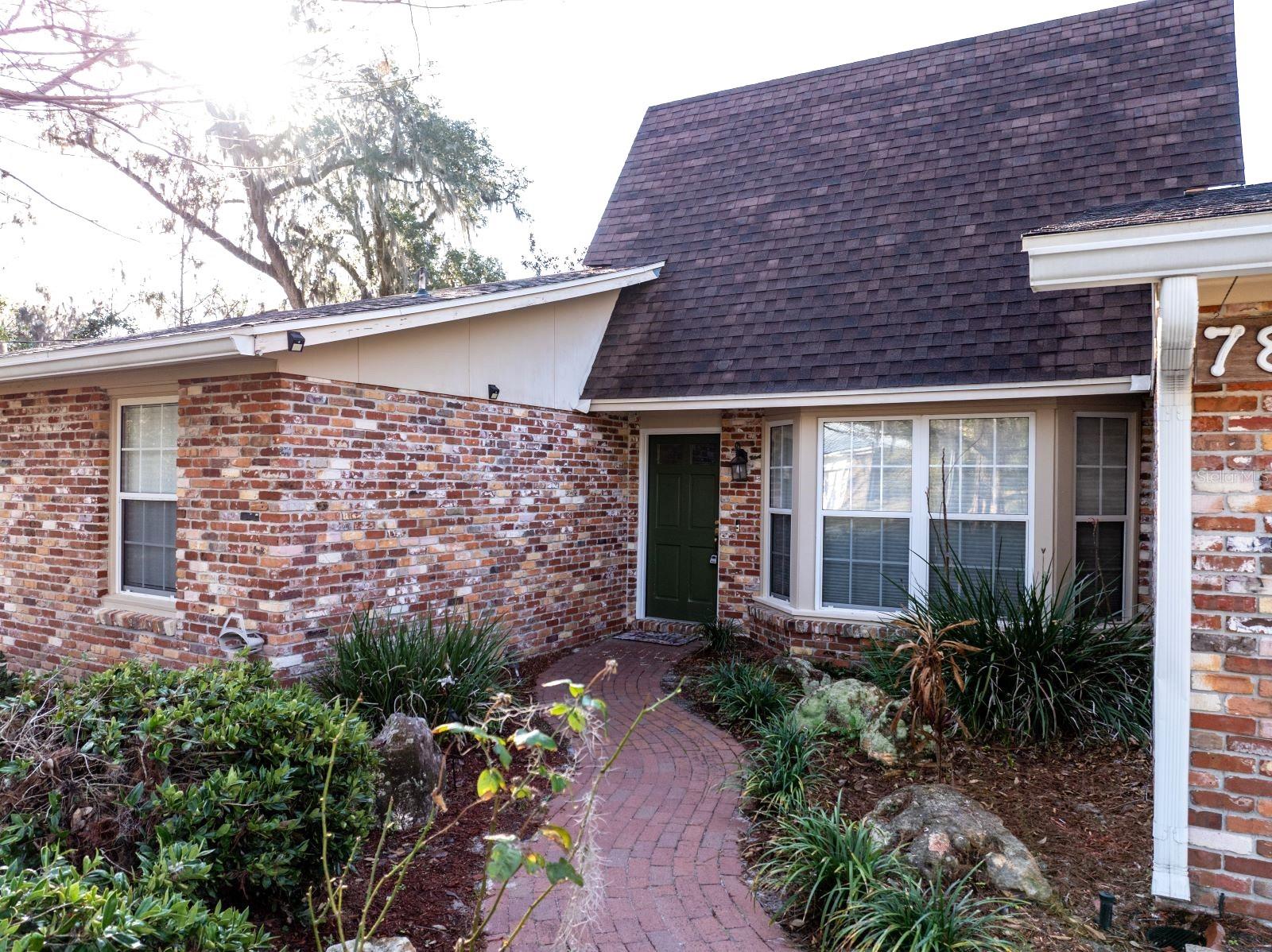781 SW ALAMO DRIVE