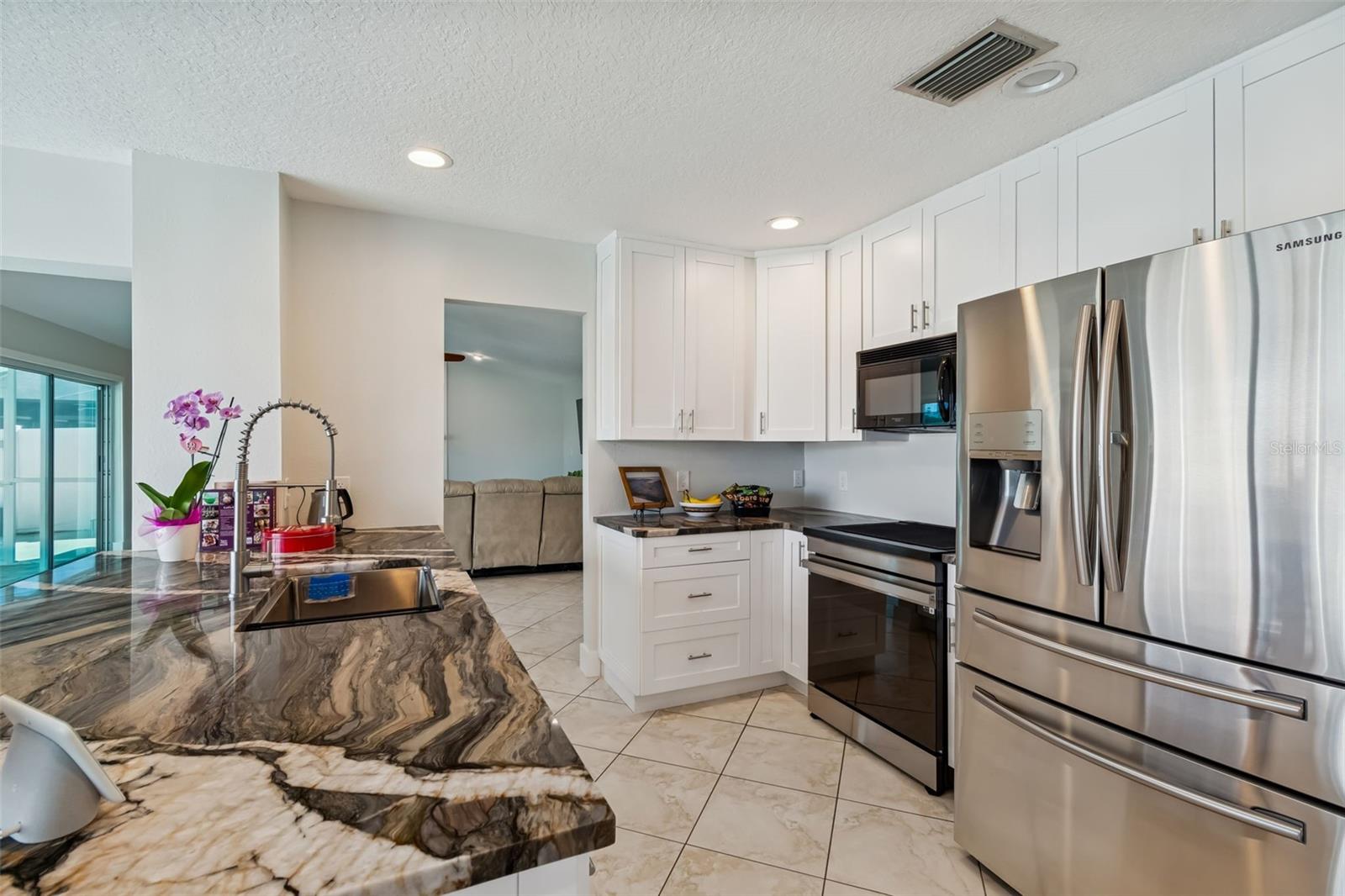 WEST PORT SUB - Residential