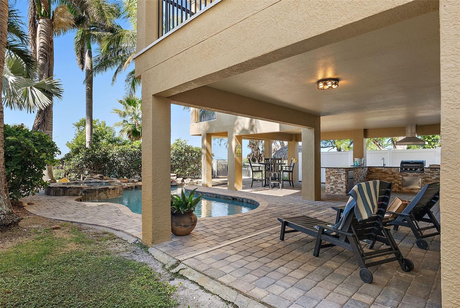 BOCA CIEGA PASS SUB - Residential