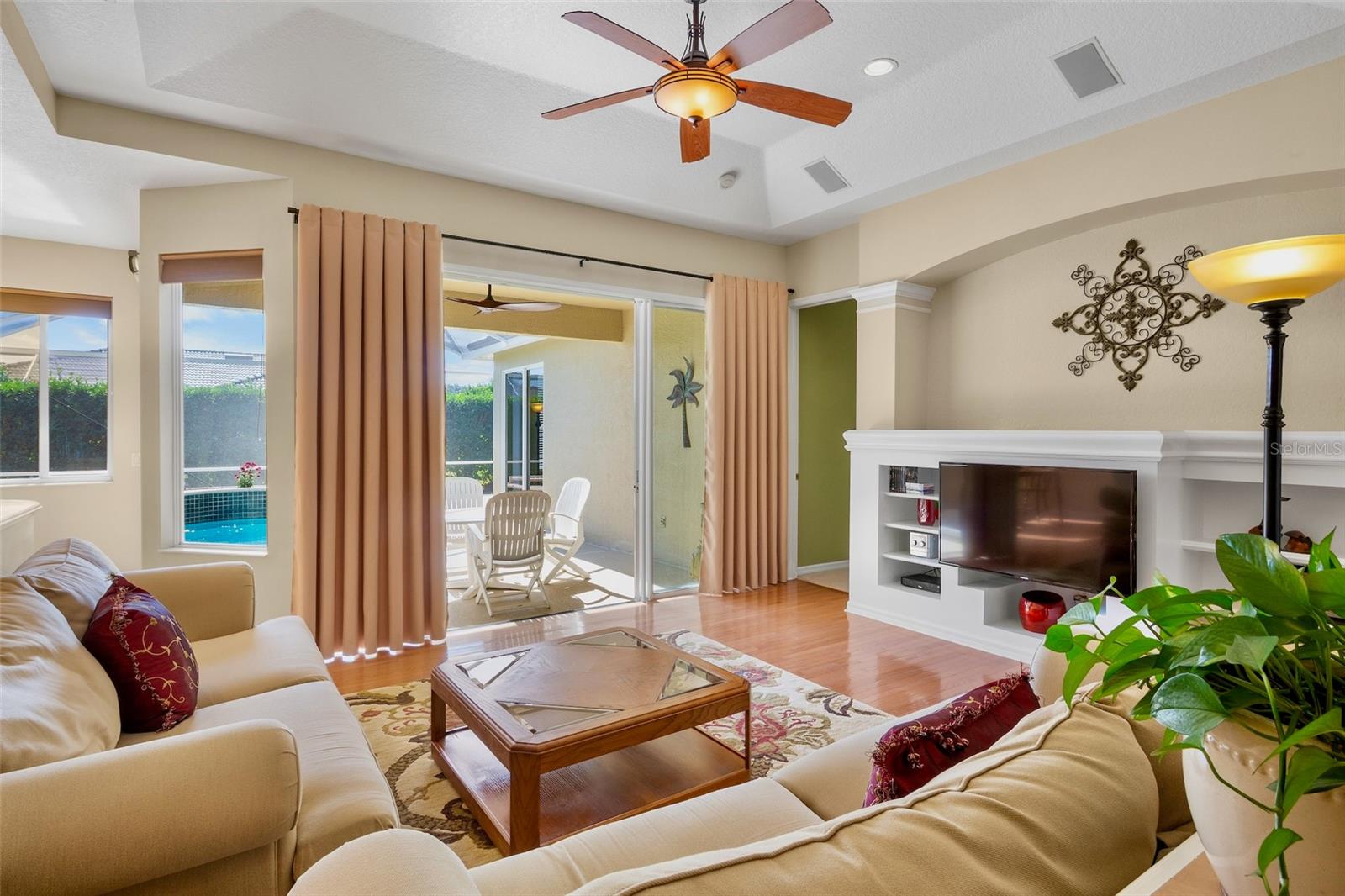 TURTLE ROCK - Residential